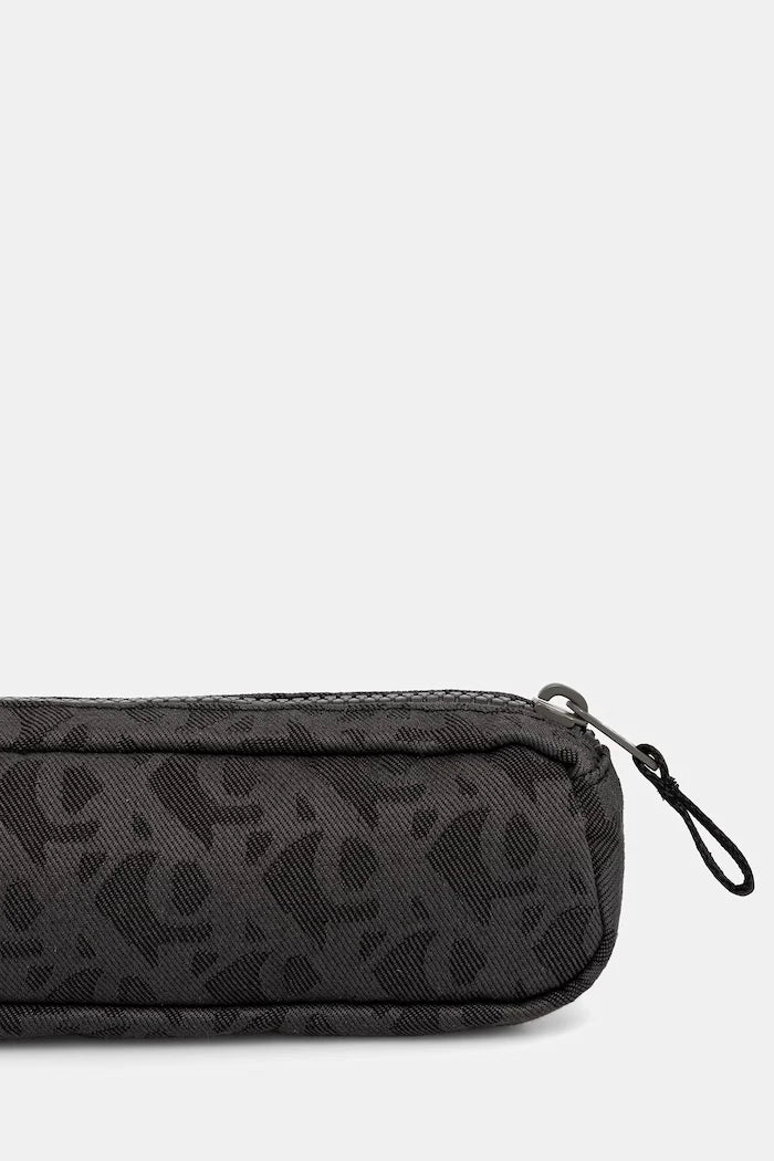 Calvin Klein Jeans моливник за деца