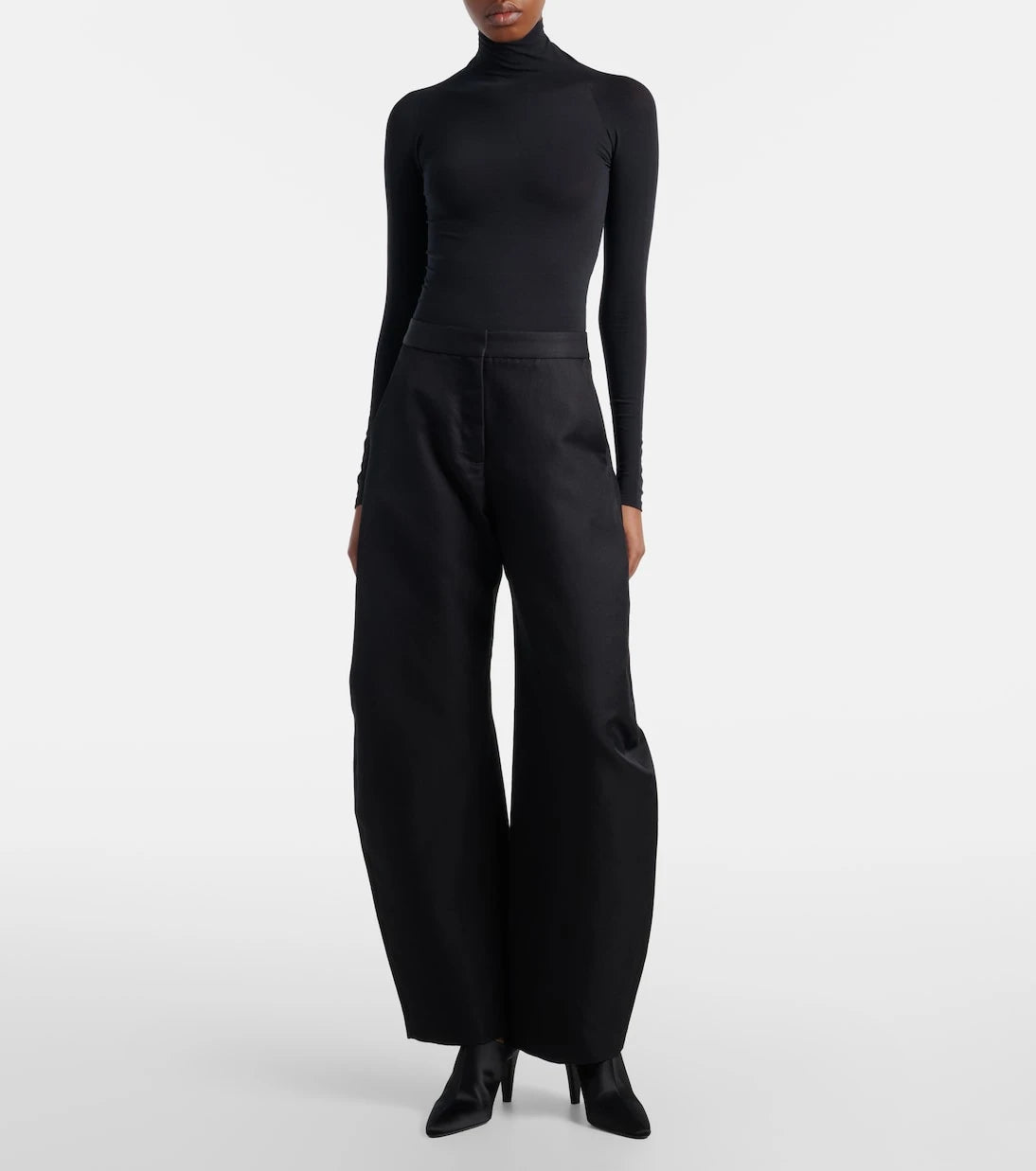 Alaïa - Koni topuklu saten mule terlik