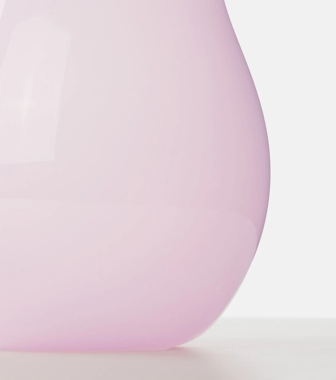 Alexa Lixfeld - Spin glass vase