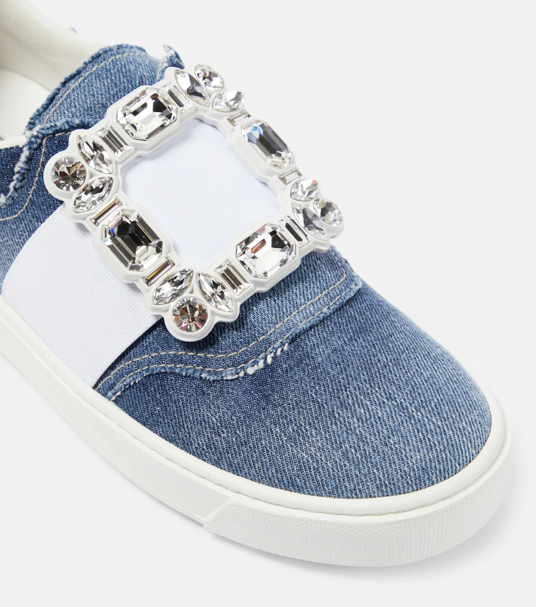 Roger Vivier - Very Vivier fringed denim sneakers