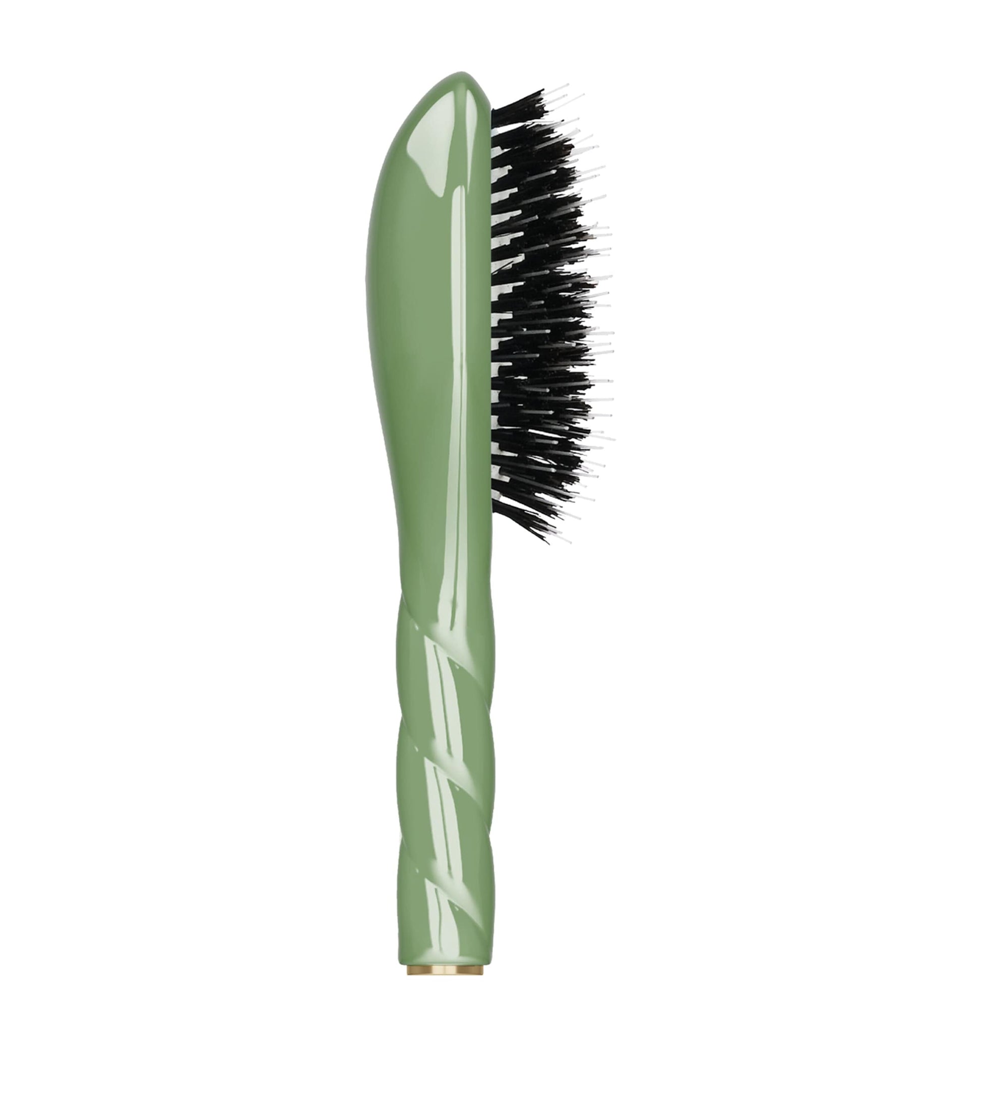 N.02 The Essential Petite Brush