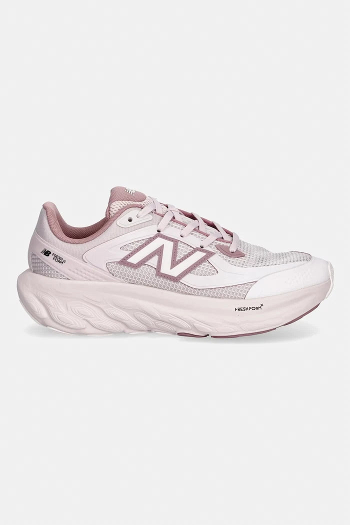 New Balance TRN маратонки дамски