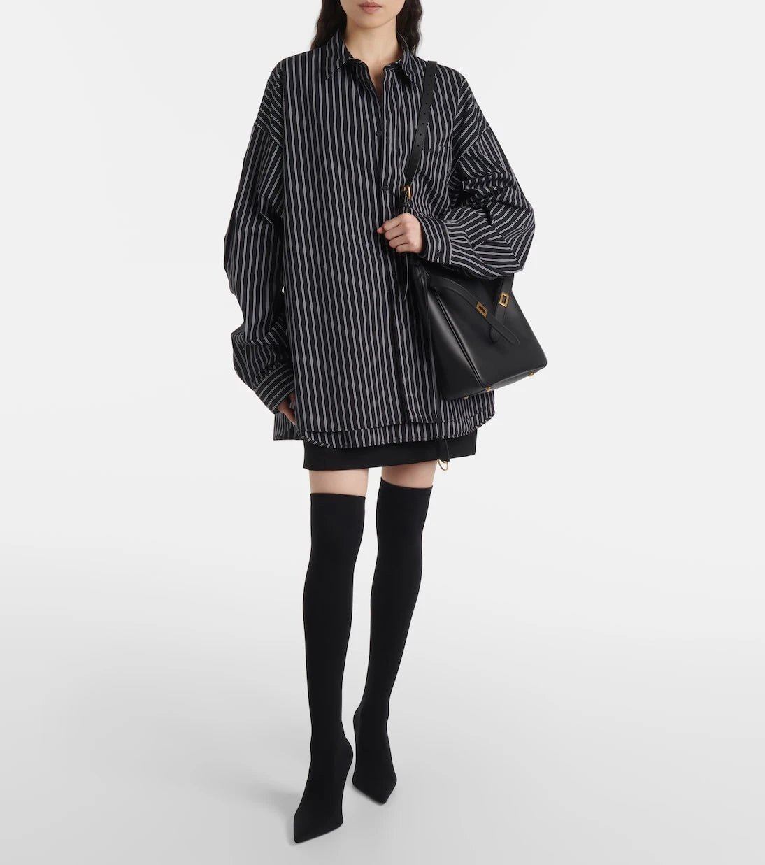 Balenciaga - حقيبة كتف Bel Air صغيرة من الجلد