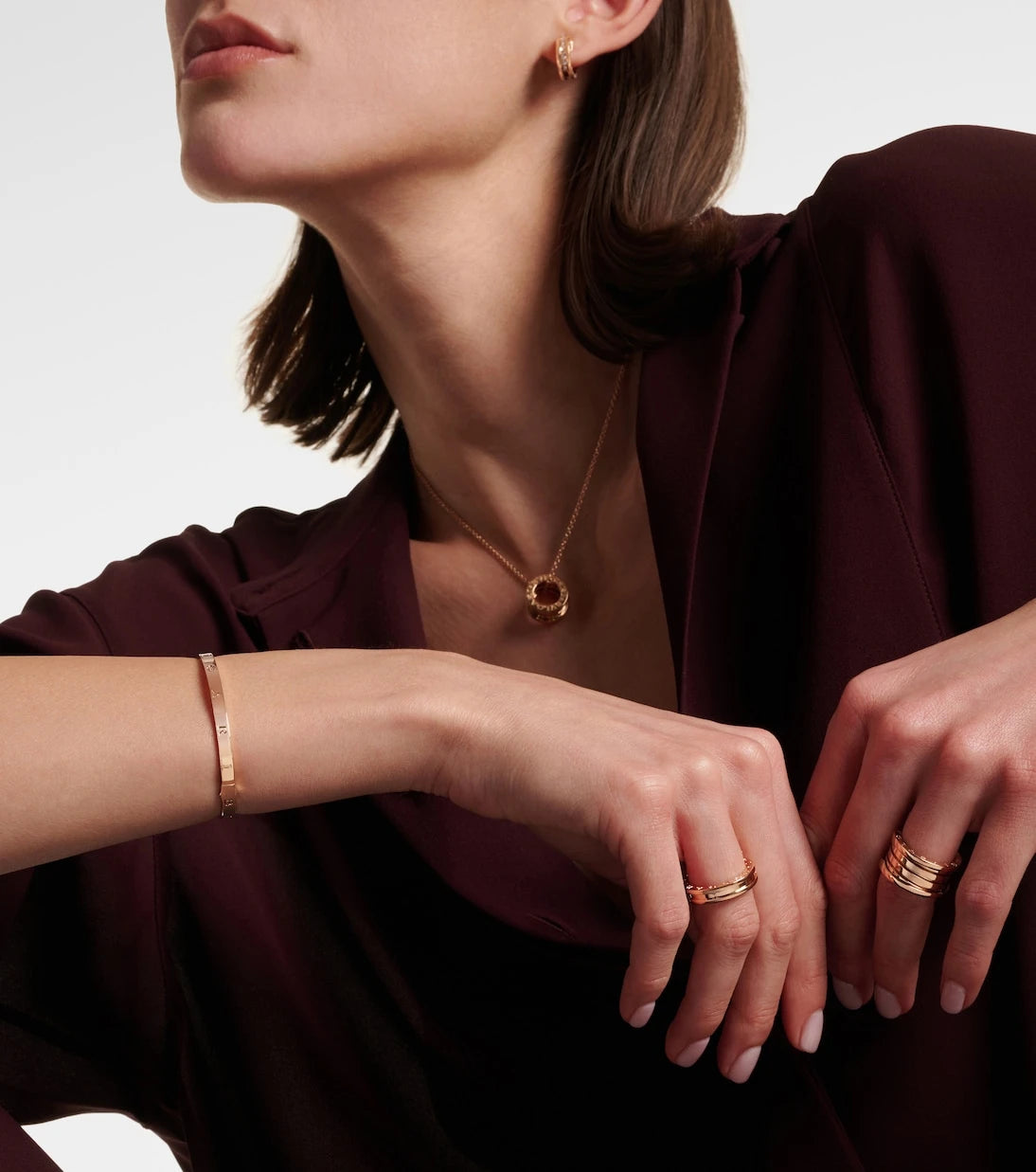 Bvlgari - سوار B.zero1 Essential من الذهب الوردي عيار 18 قيراطاً