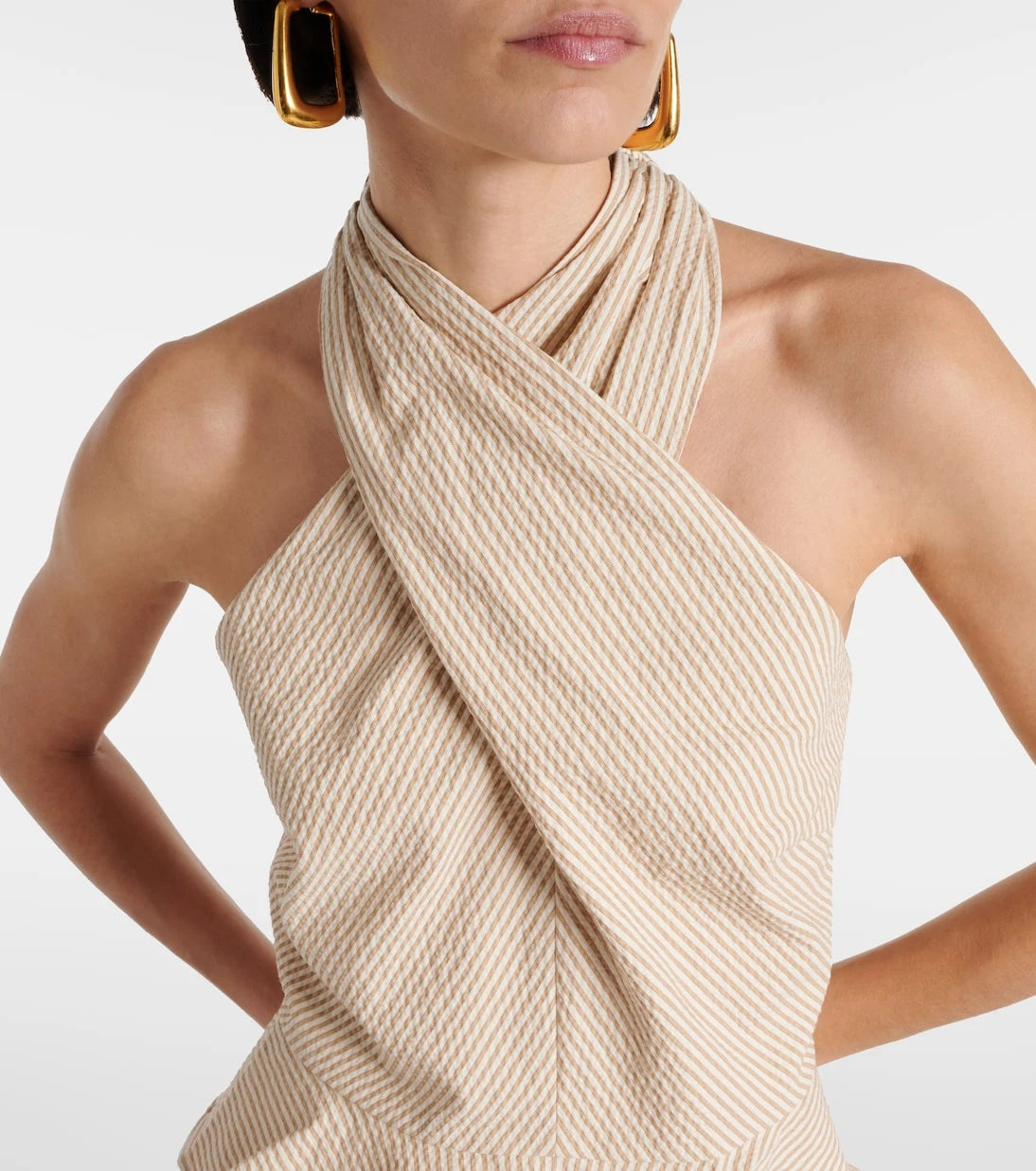 Veronica Beard - Drey halterneck cotton seersucker top