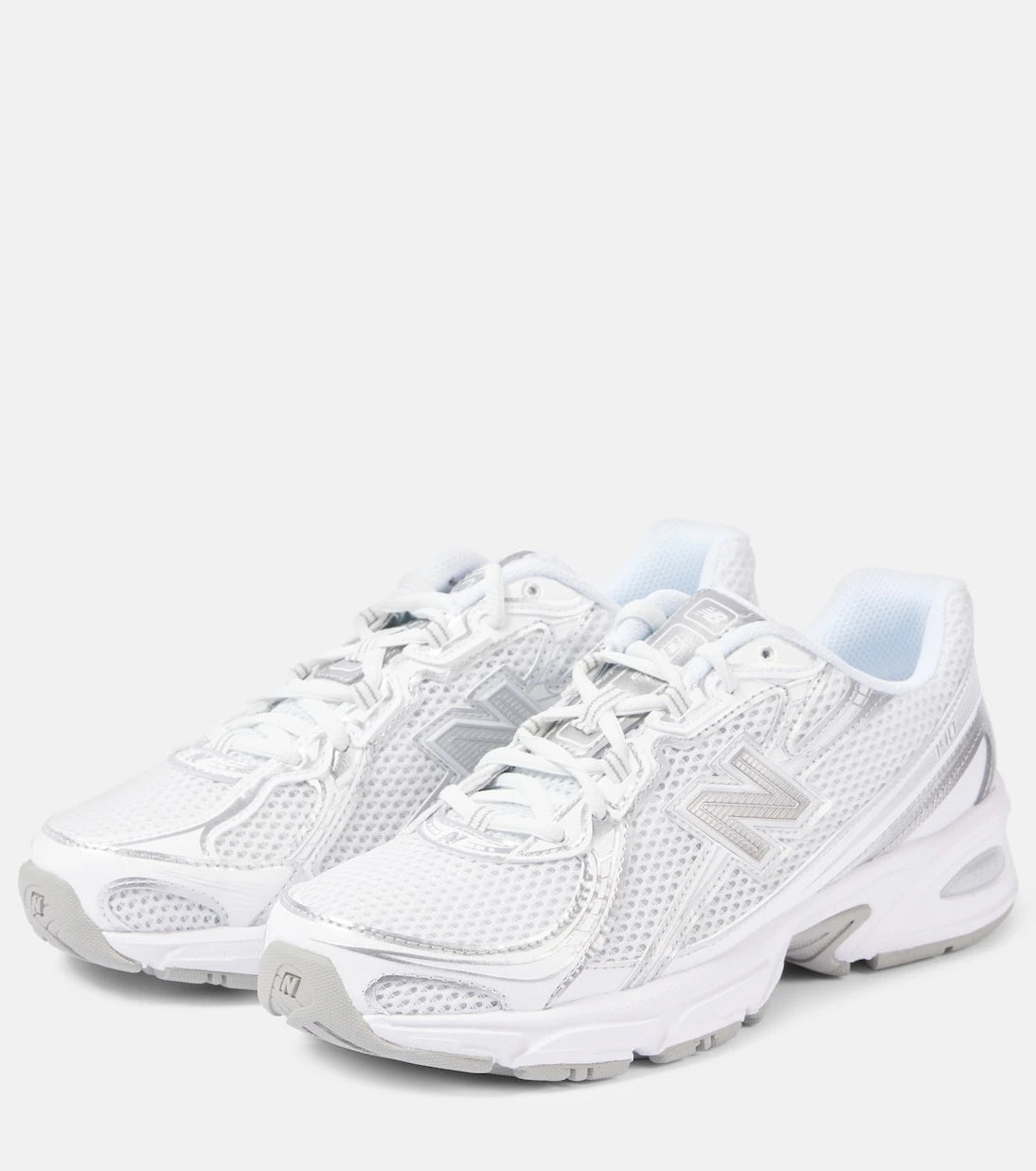 New Balance - أحذية جري 740