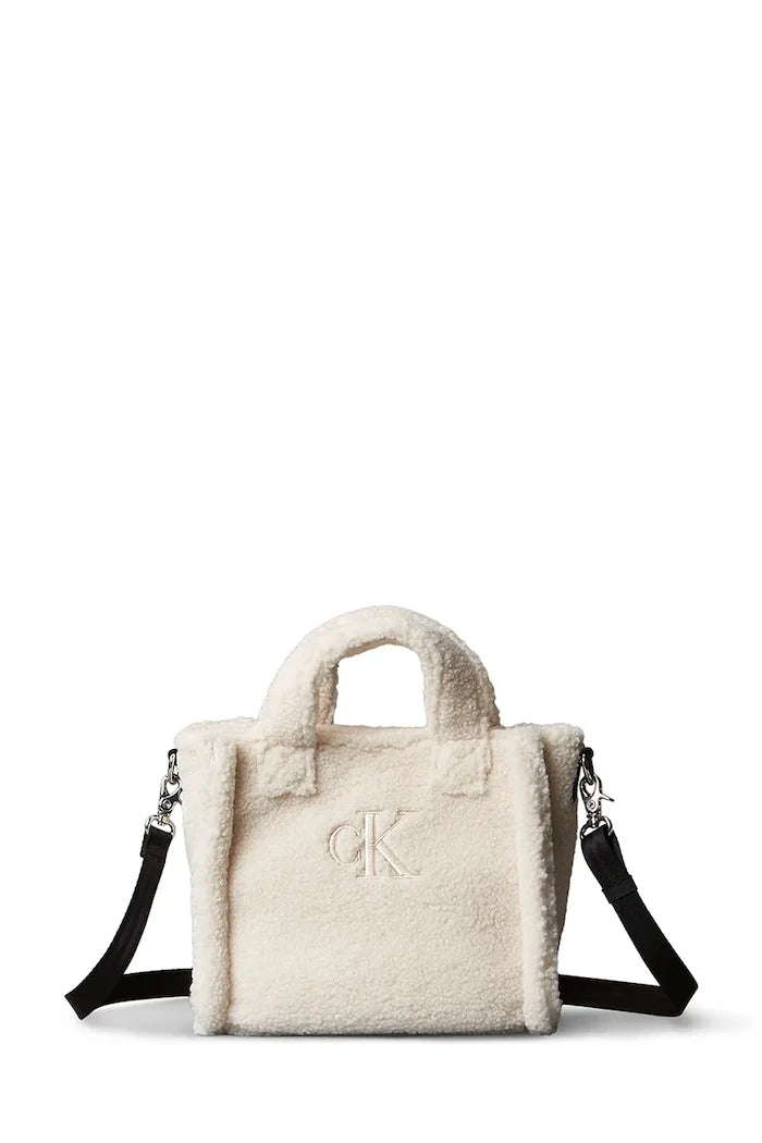 Calvin Klein Jeans çocuk crossbody çanta