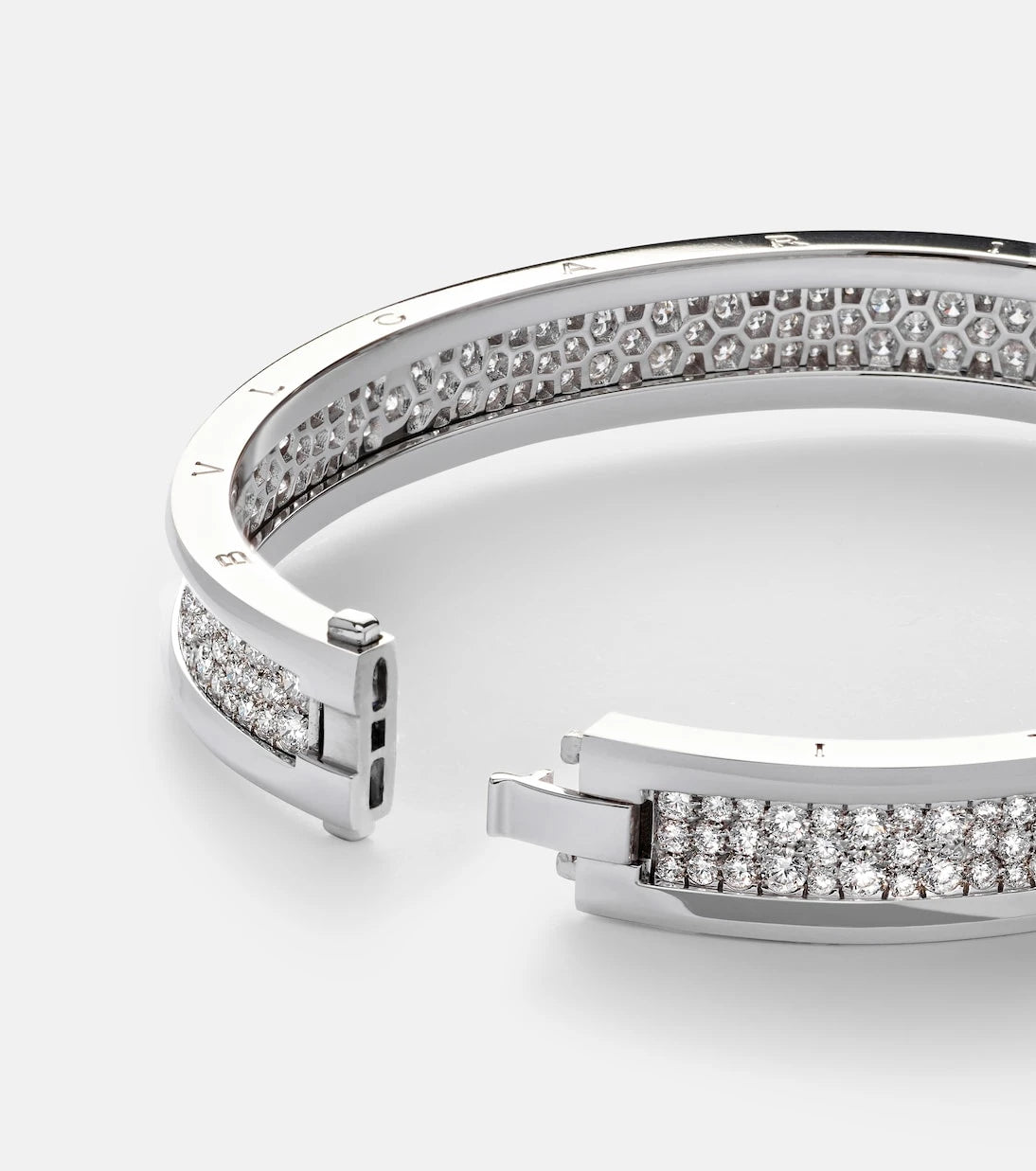 Bvlgari - B.Zero1 18kt white gold bracelet with diamonds