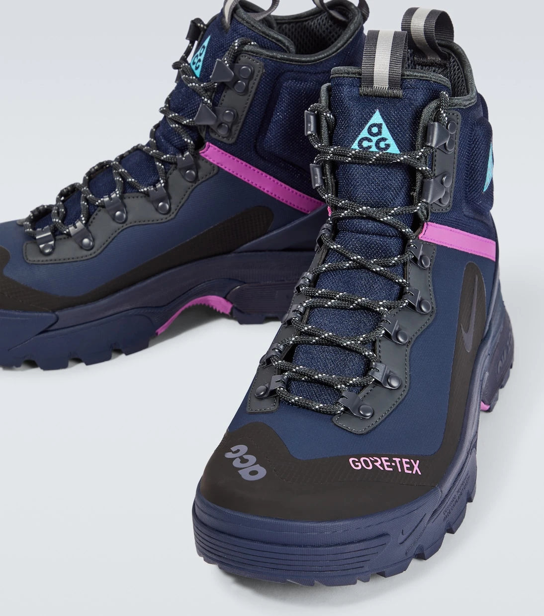 Nike - ACG Air Zoom Gaiadome hiking boots