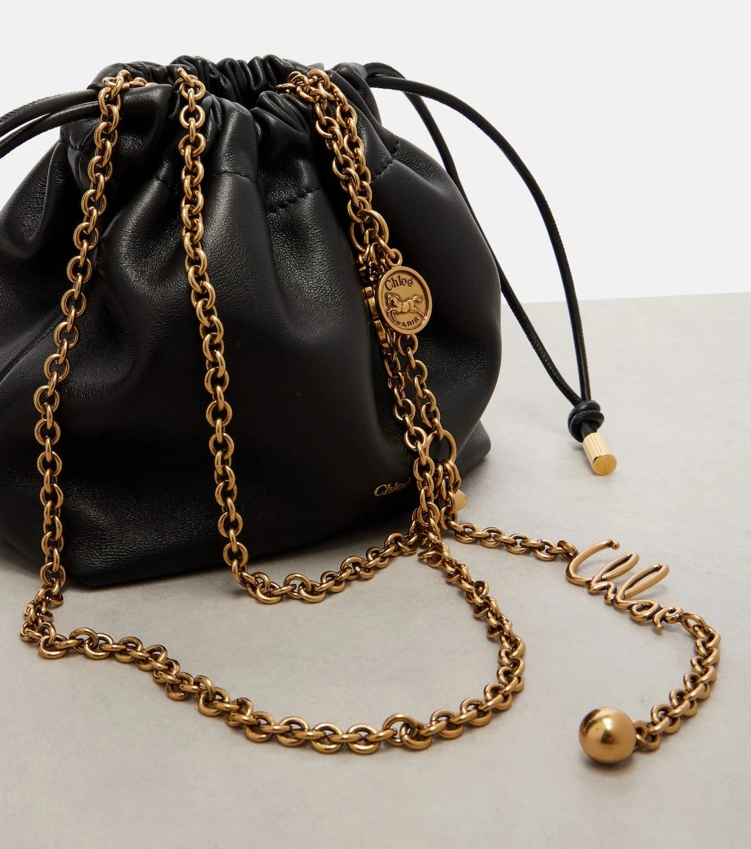 Chloé - Chloé Icons Mini leather bucket bag