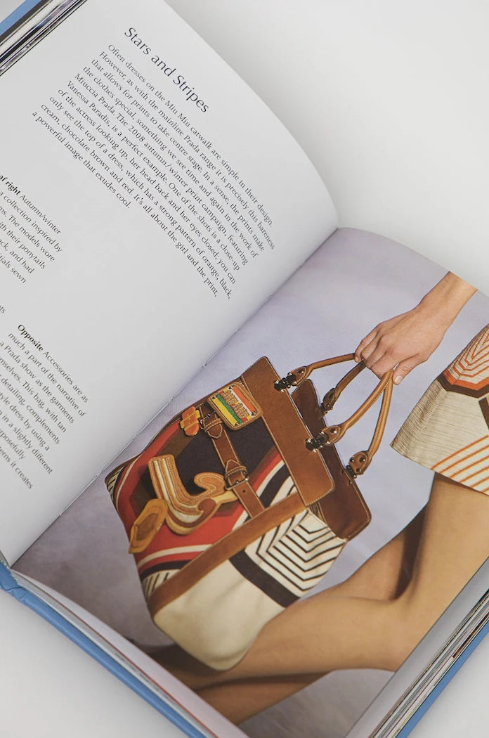 Книга Little Book of Prada от Welbeck Publishing Group