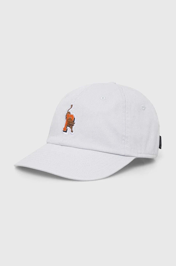 Памучна шапка с козирка Puma