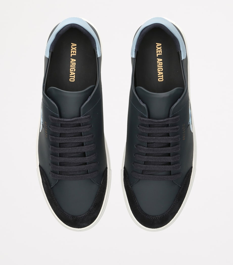 Suede Clean Bee Bird Low-Top Sneaker