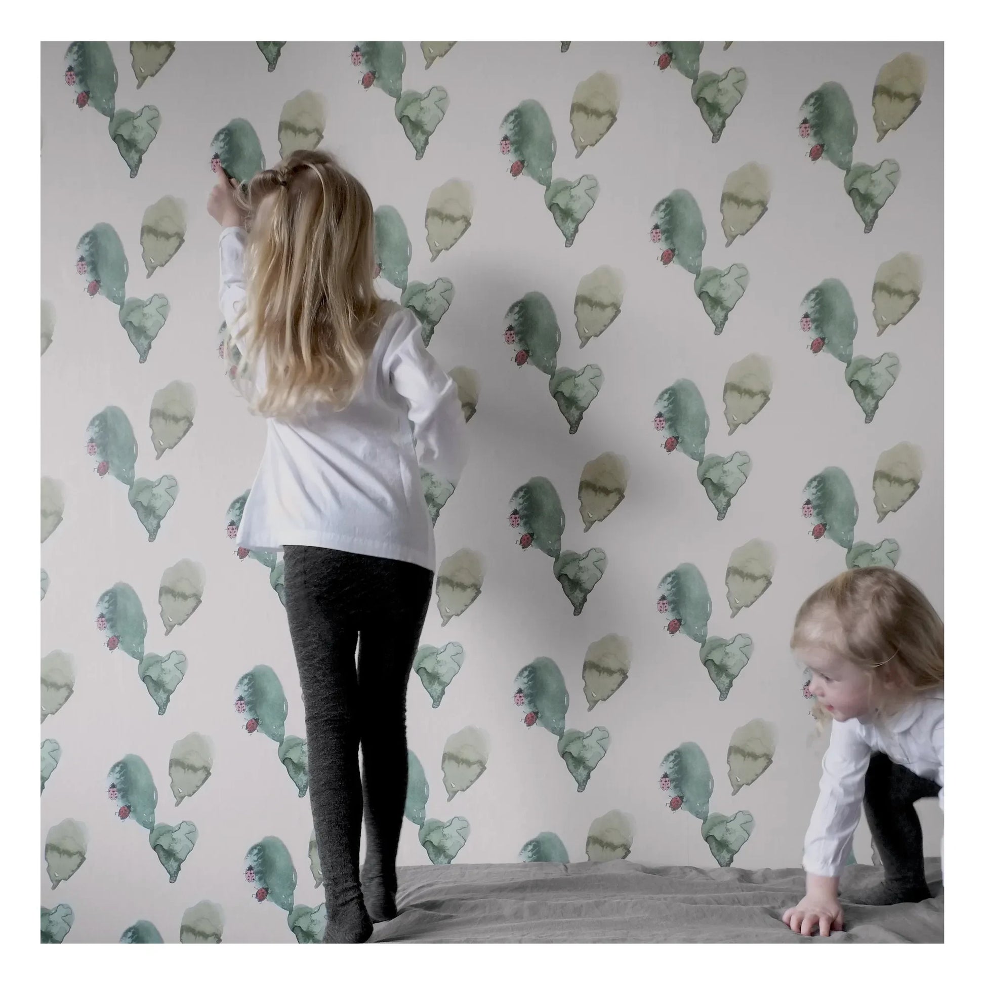 Nofred - Ladybird Wallpaper 10x0.53 metres