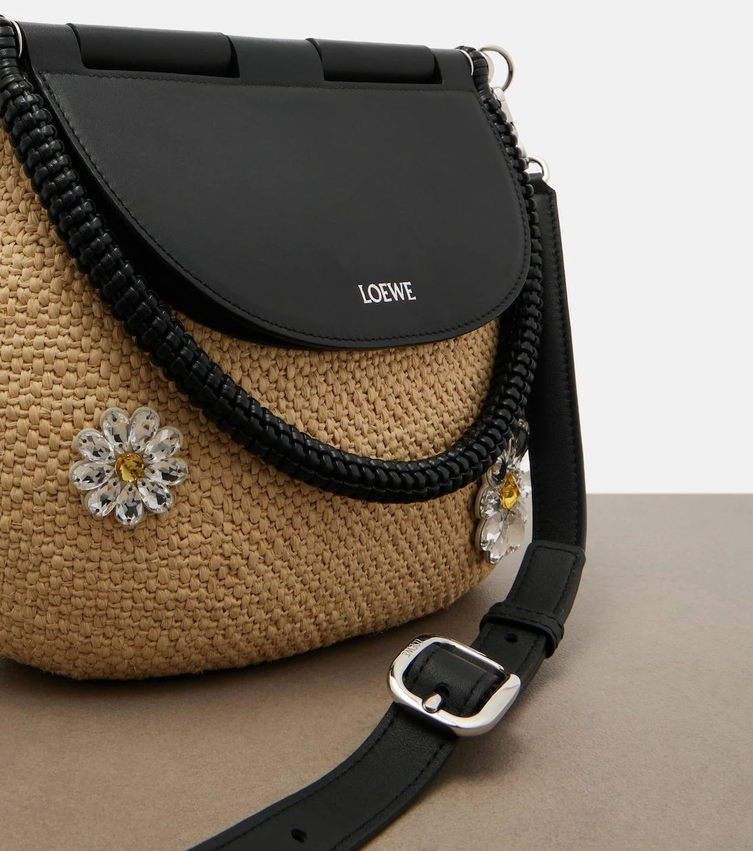 Loewe - Paula's Ibiza Pescador Medium shoulder bag