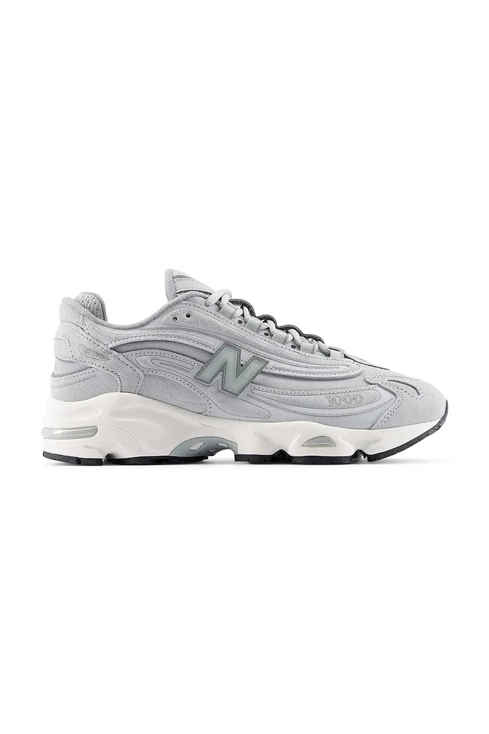 New Balance 1000 маратонки велурени