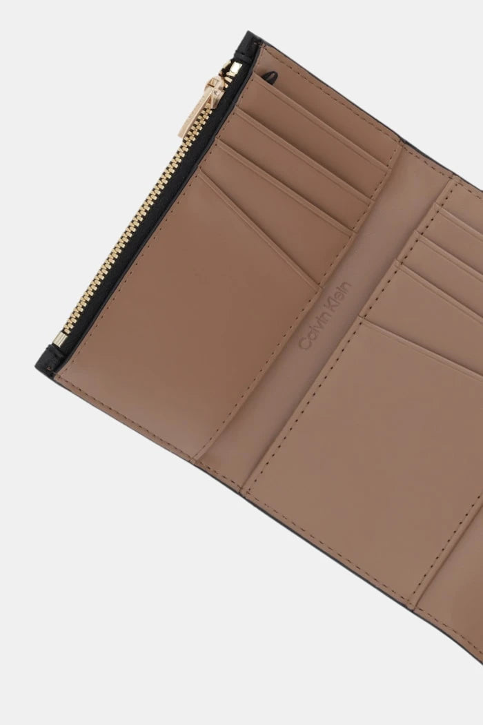 Calvin Klein kadın suni deri cüzdan
