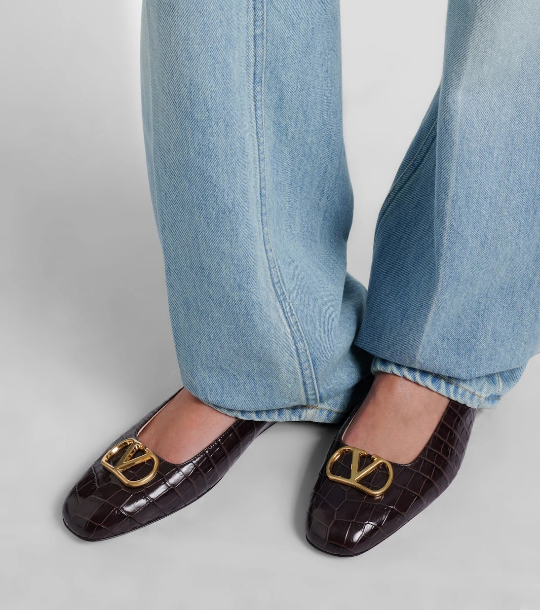 Valentino Garavani - VLogo croc-effect leather ballet flats