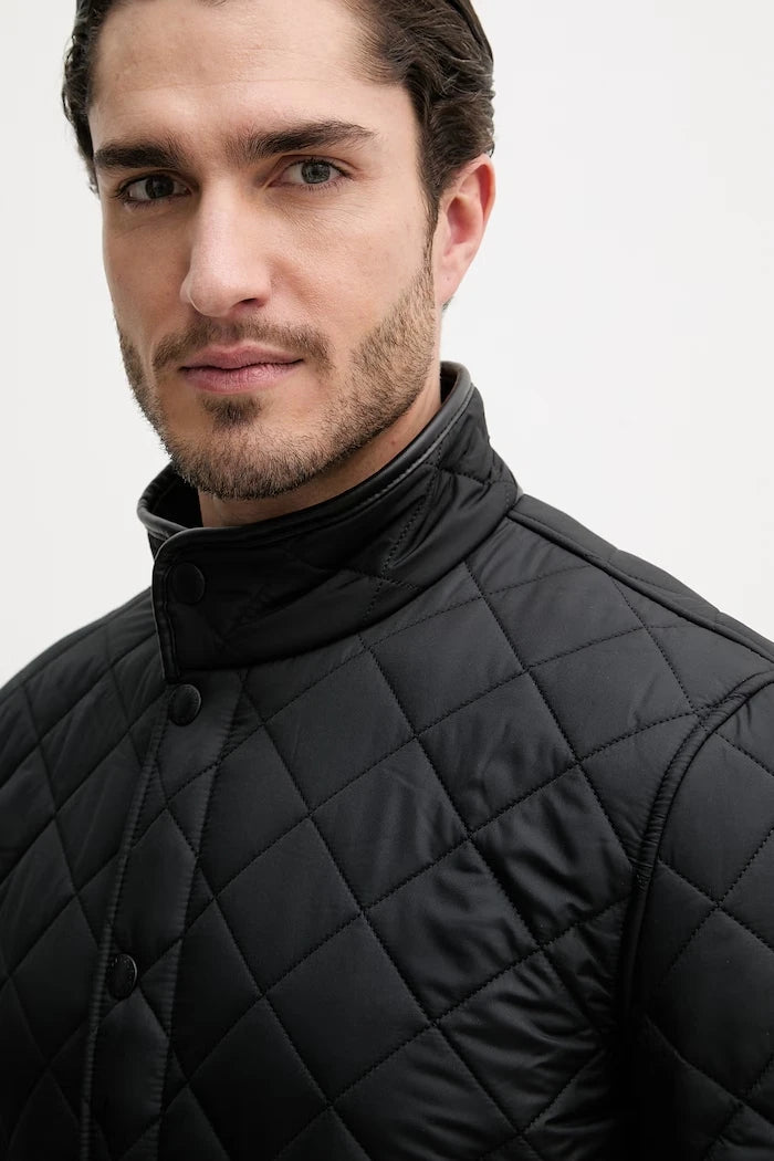 Яке Barbour Powell