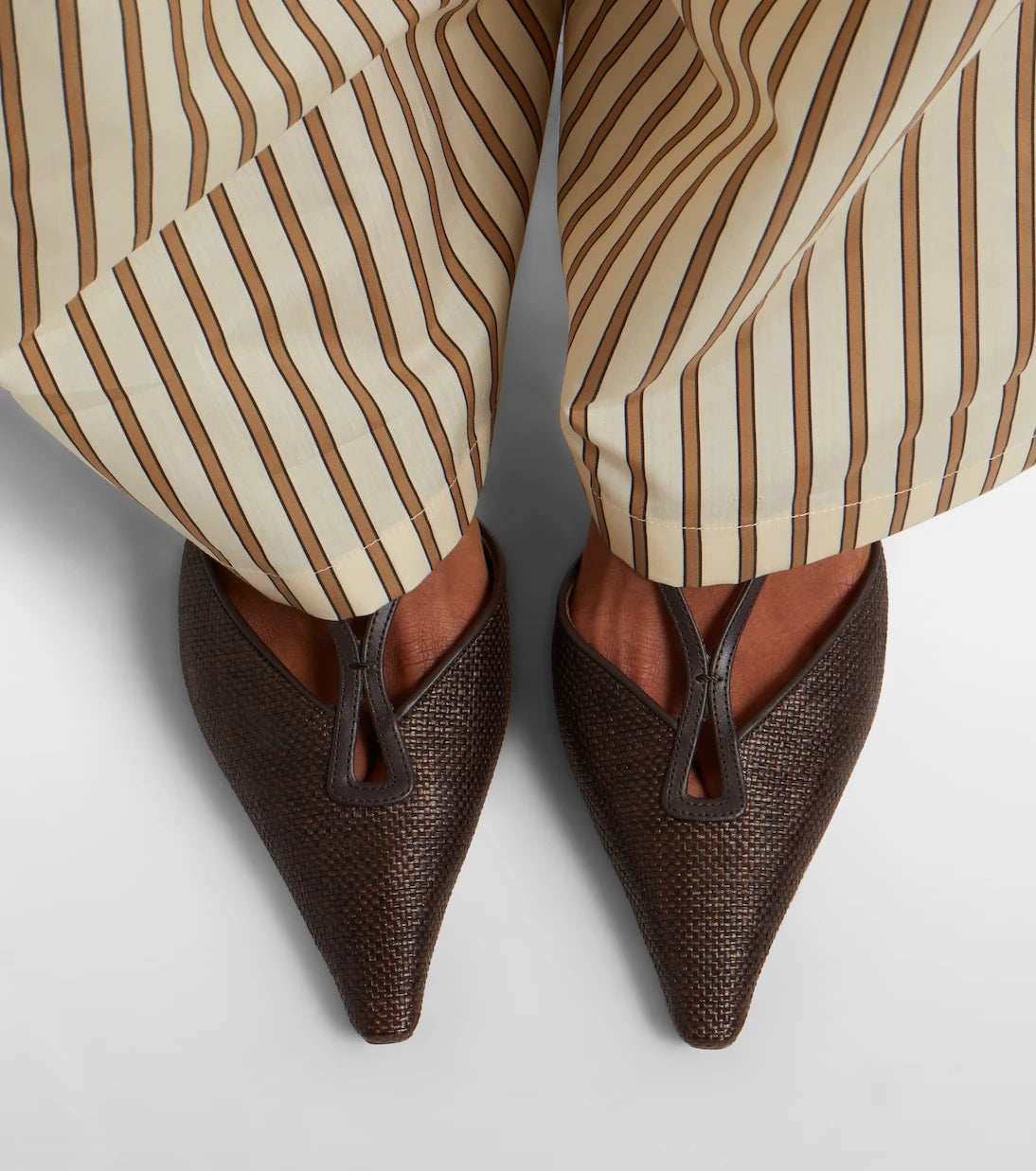 Max Mara - Raffia slingback pumps
