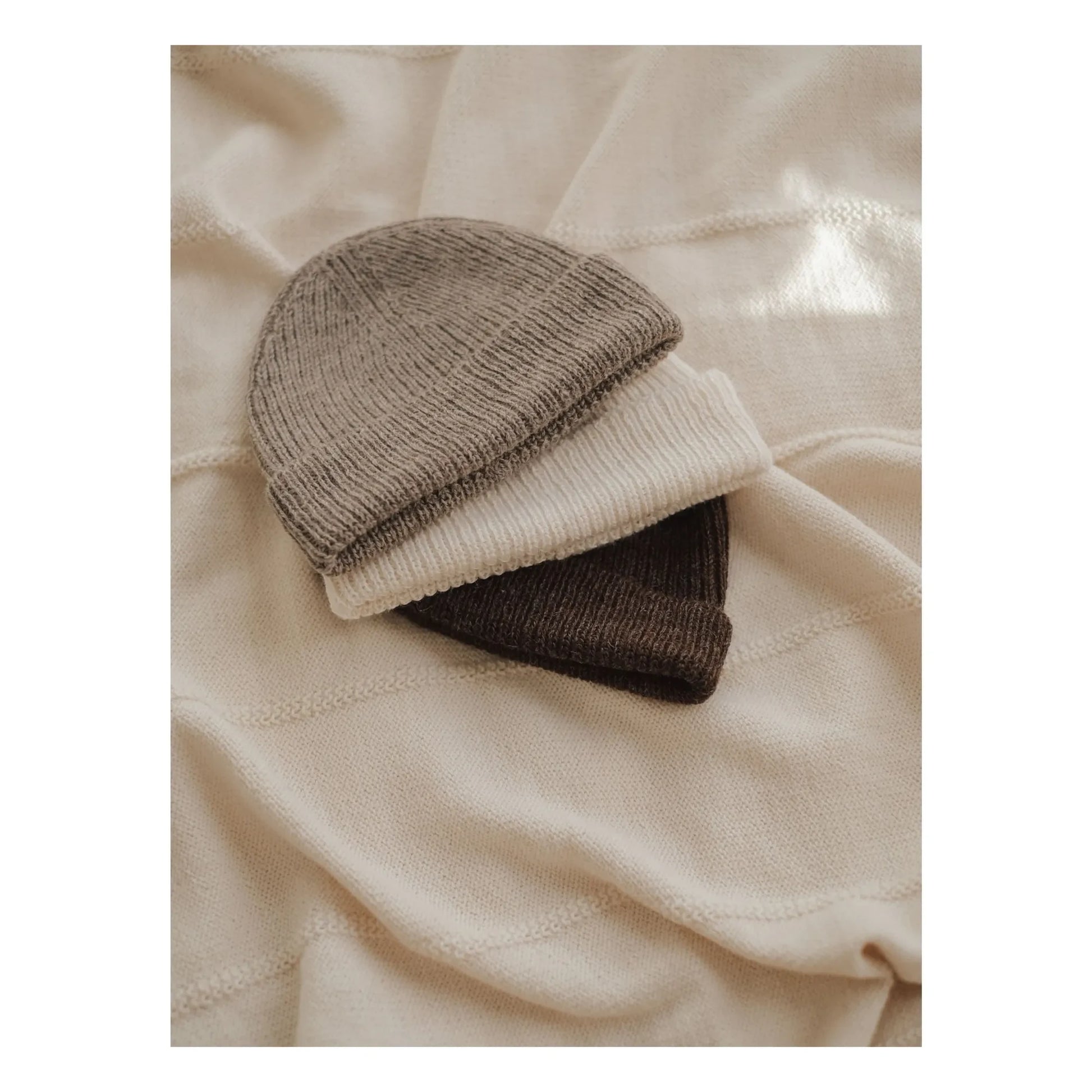 Main Sauvage - Alpaca hat | Oats