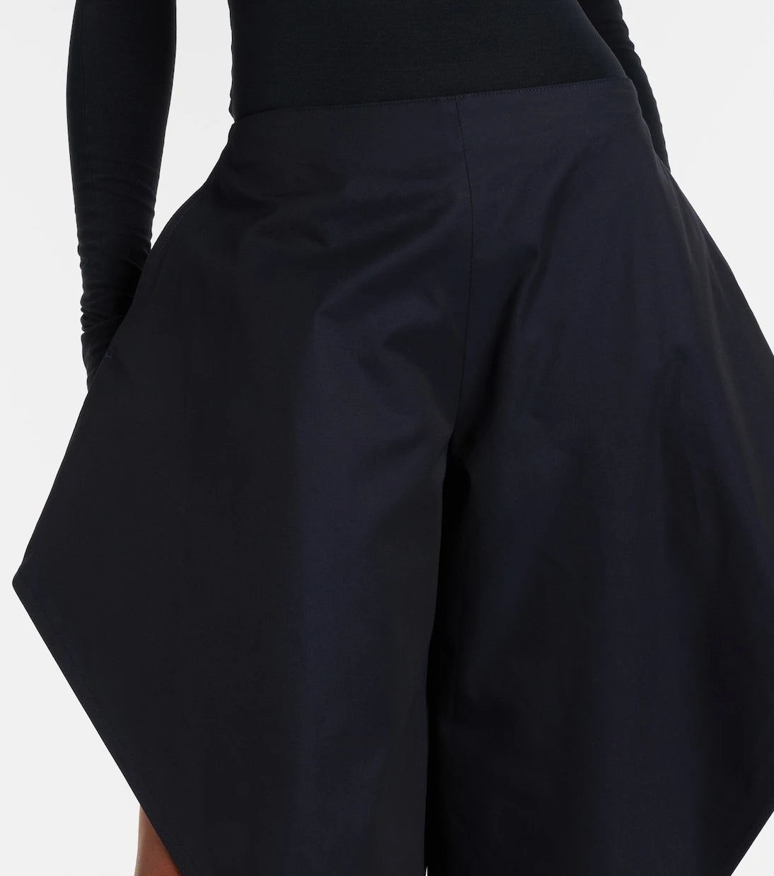 Alaïa - Ruffled cotton gabardine tapered pants