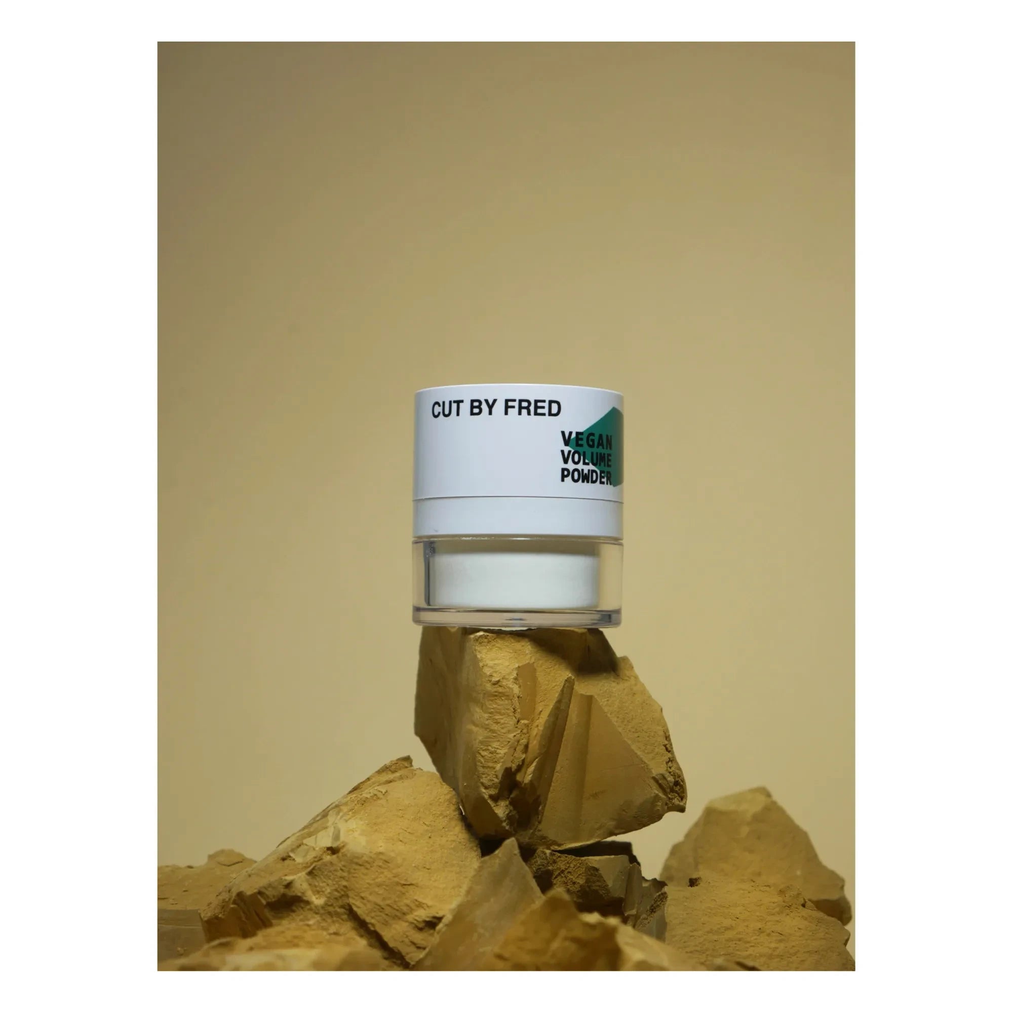 Cut By Fred - Vegan Volume Powder Dry Shampoo - 10 g