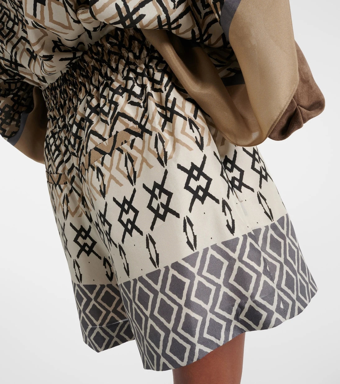 Brunello Cucinelli - Printed silk shorts