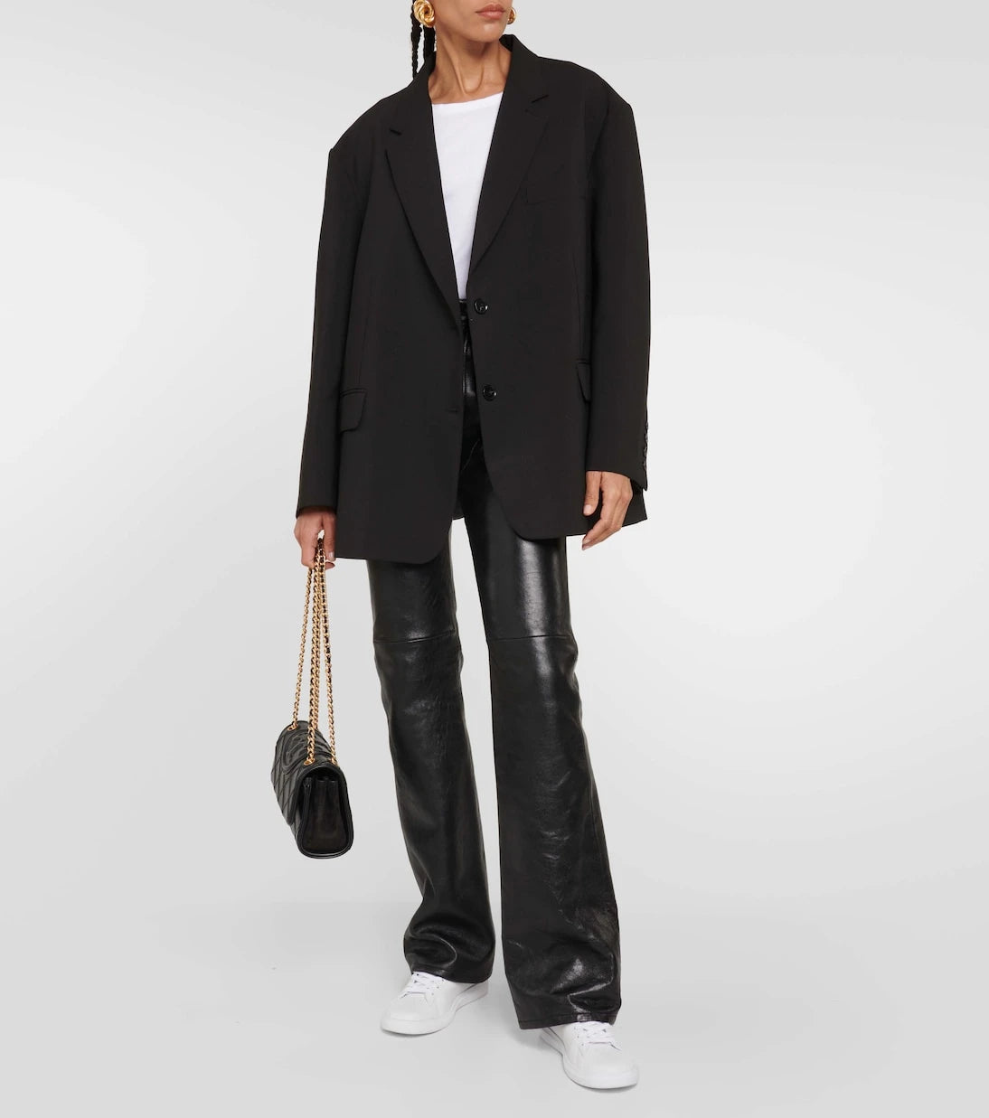 Tory Burch - حذاء هاول كورت الرياضي الجلدي