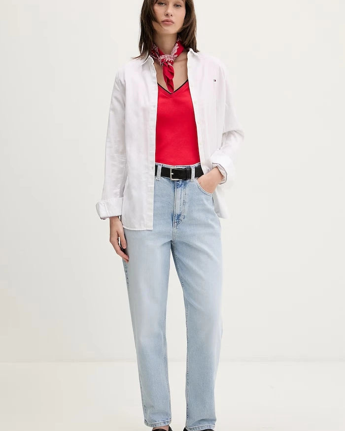 Tommy Jeans Дънки mom fit дамски