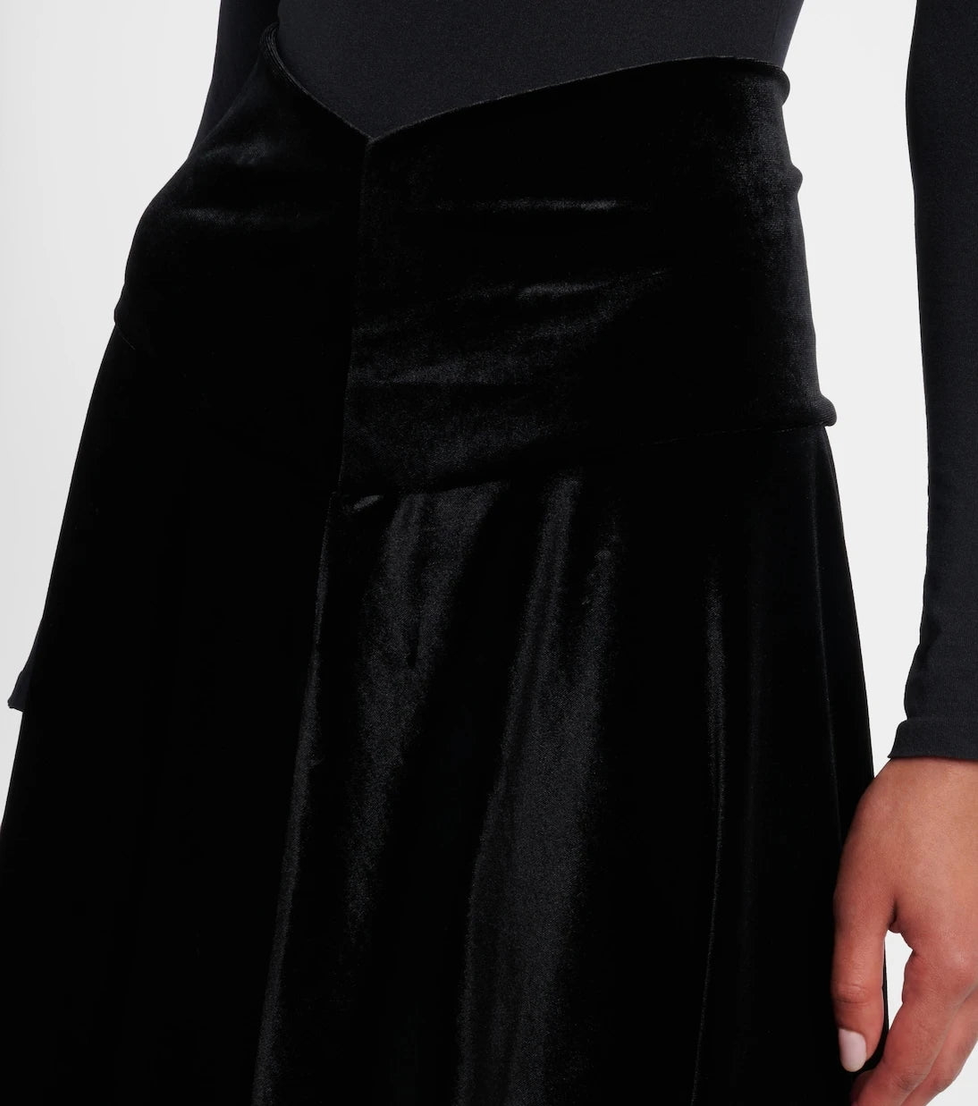 Norma Kamali - Flared pleated velvet midi skirt
