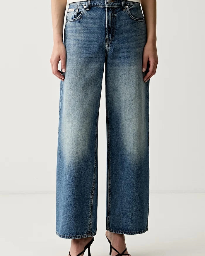 Calvin Klein Jeans relaxed fit kadın kot pantolon