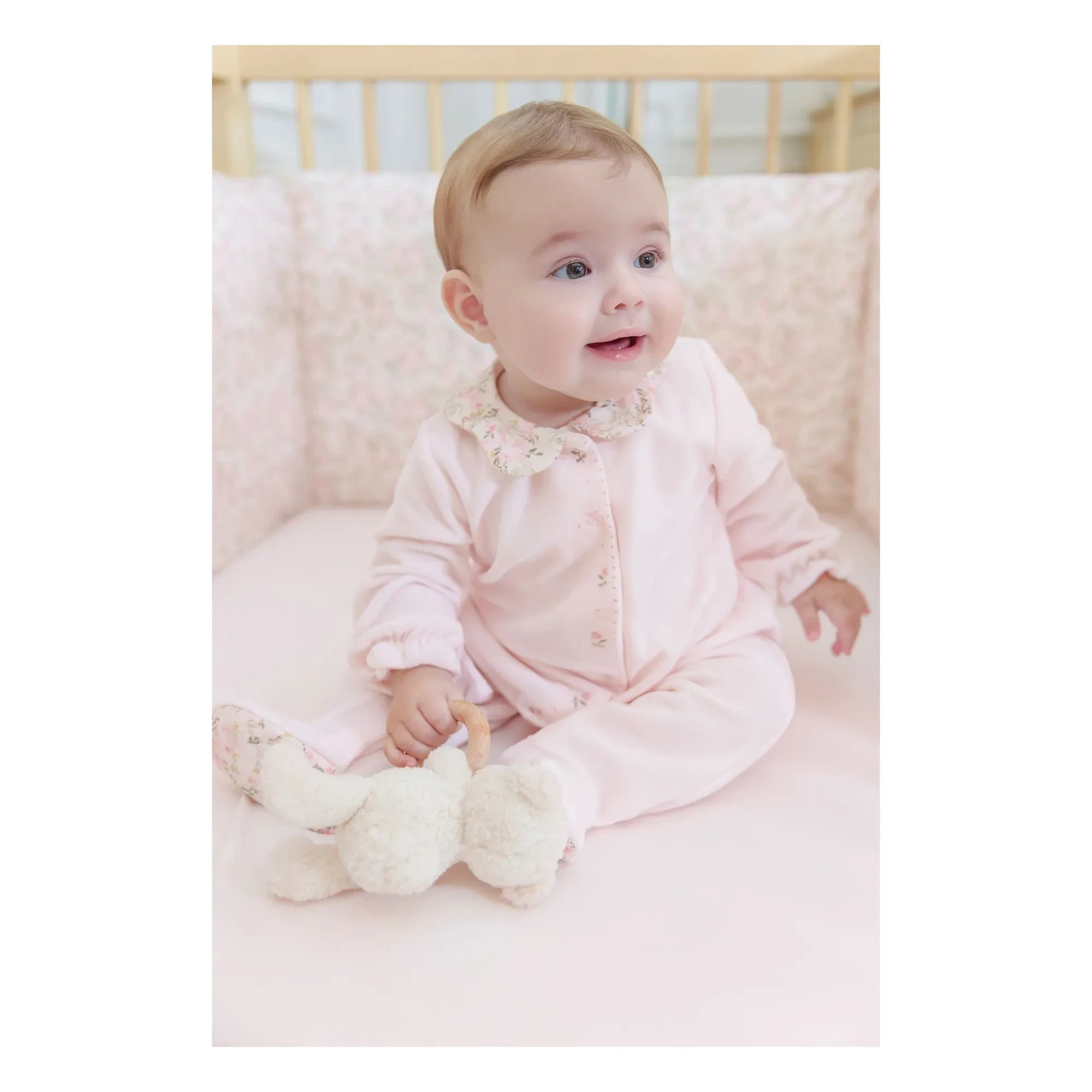 Tartine et Chocolat - Winter Garden Fitted Sheet | Pink