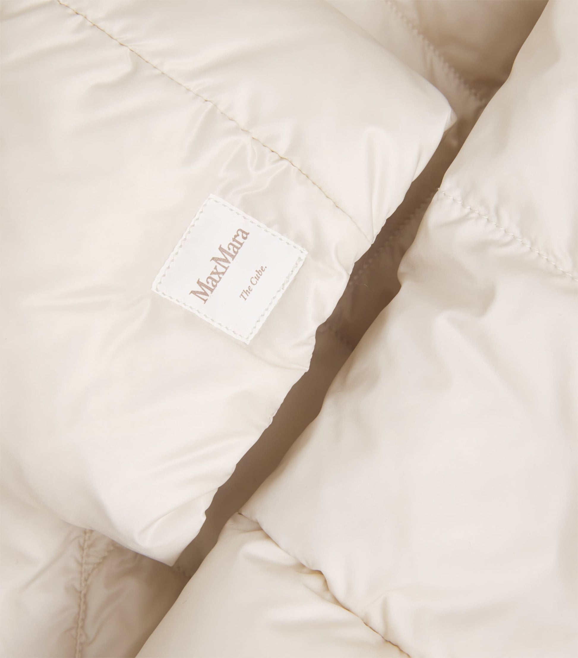 Max Mara White The Cube Diamond-Quilted Jacket