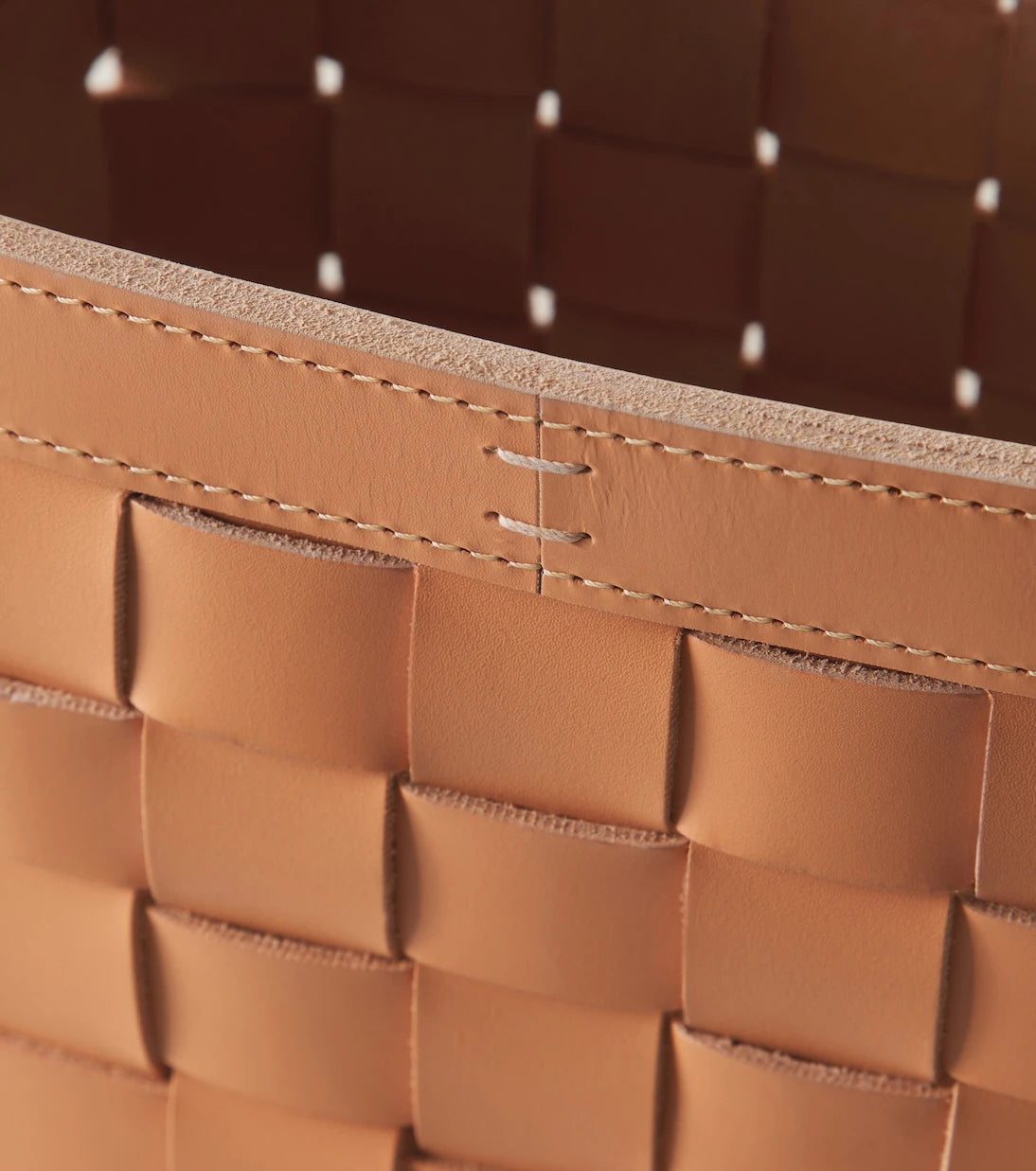 Giobagnara - Mondina Small woven leather basket