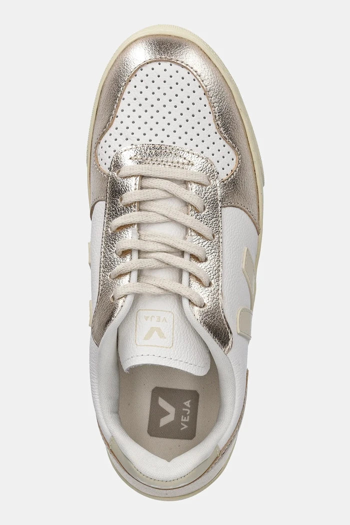 Детски кожени маратонки Veja Small V-10 Laces