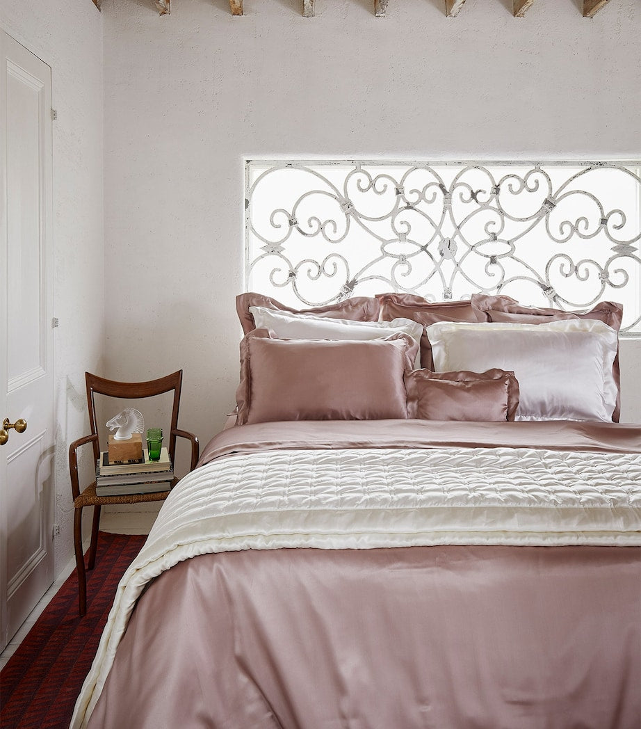 Gingerlily Silk Super King Duvet Cover (260cm x 220cm)