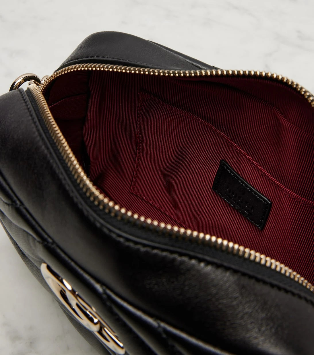 Gucci - GG Marmont Small leather crossbody bag
