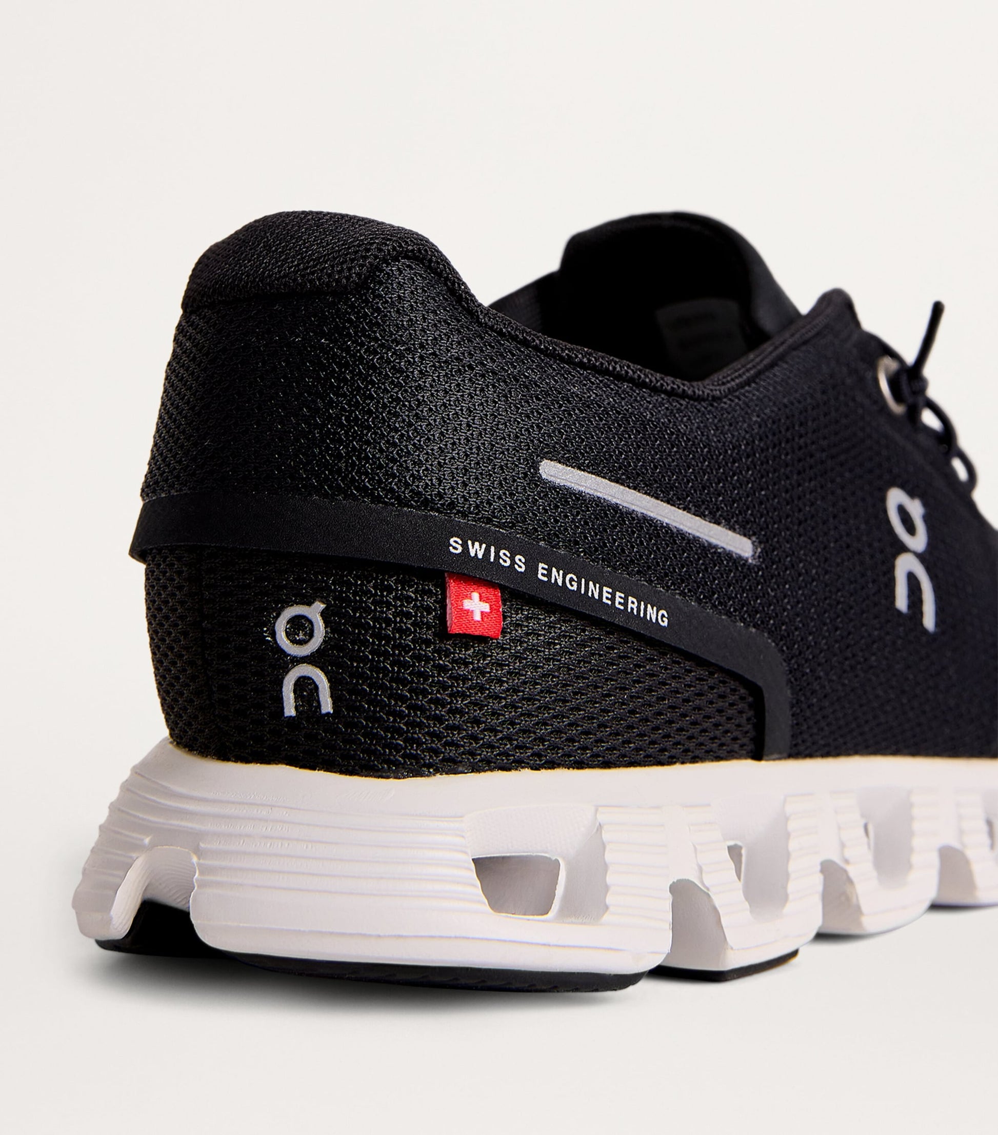 Black Cloud 5 Trainers