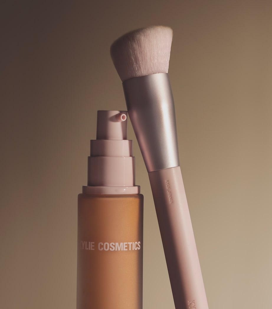 Foundation Brush