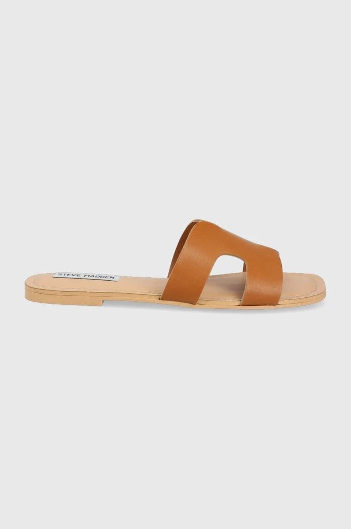 Кожени чехли Steve Madden