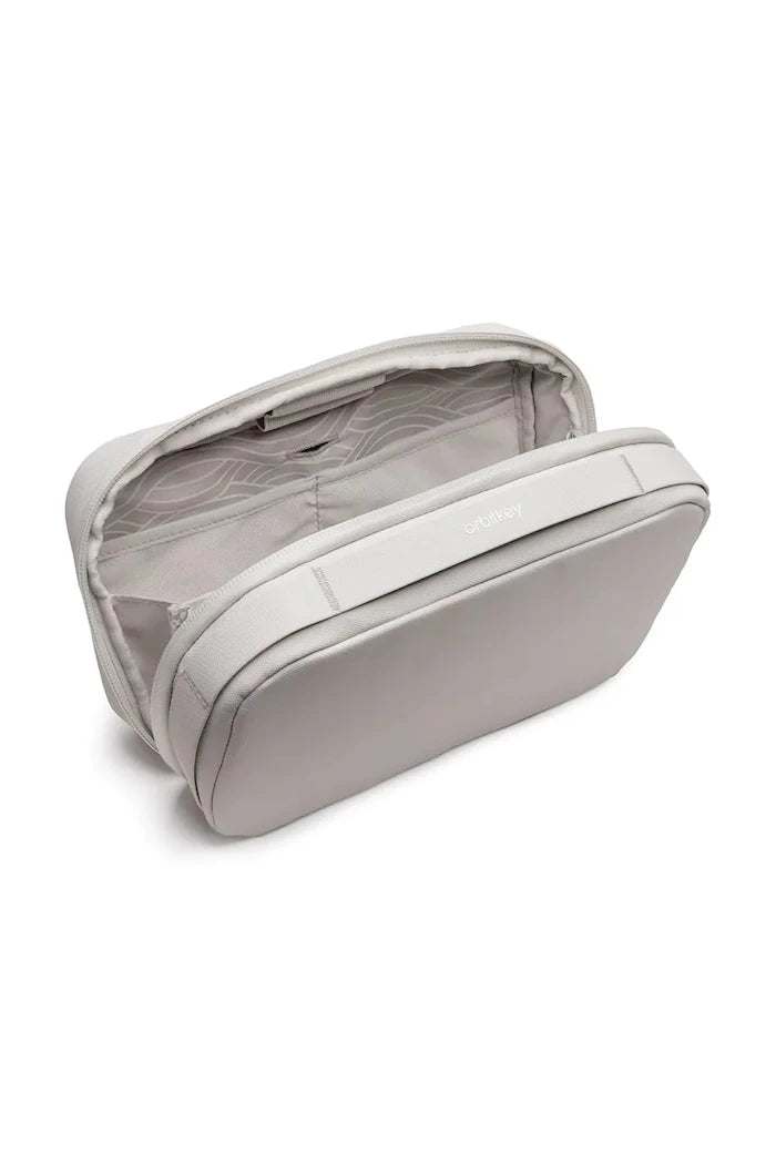 2'si 1 arada seyahat organizatörü Orbitkey Tech Pouch x KonMari 23 x 14 x 8 cm