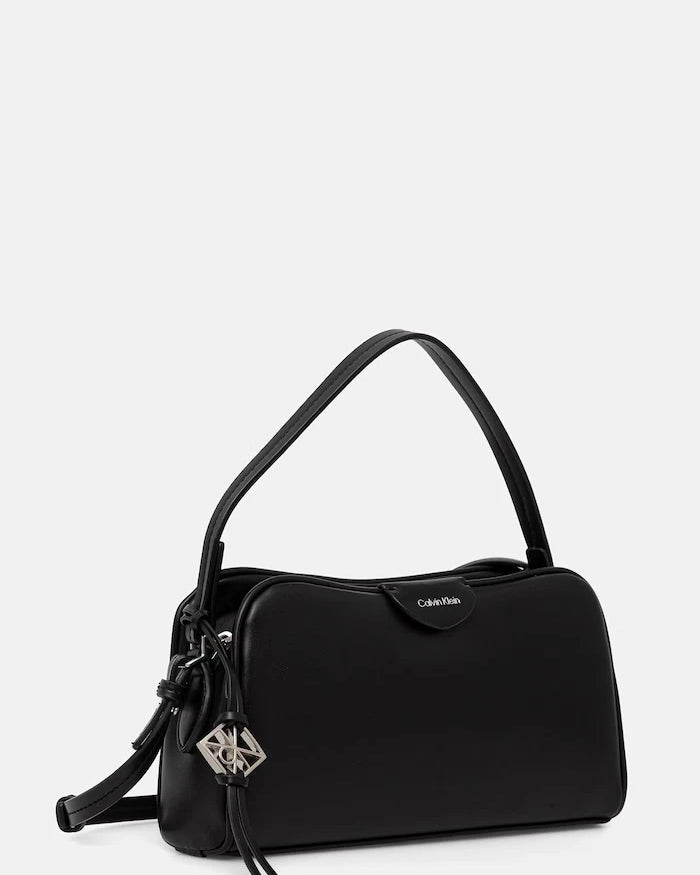 Calvin Klein Kadın Crossbody Çanta