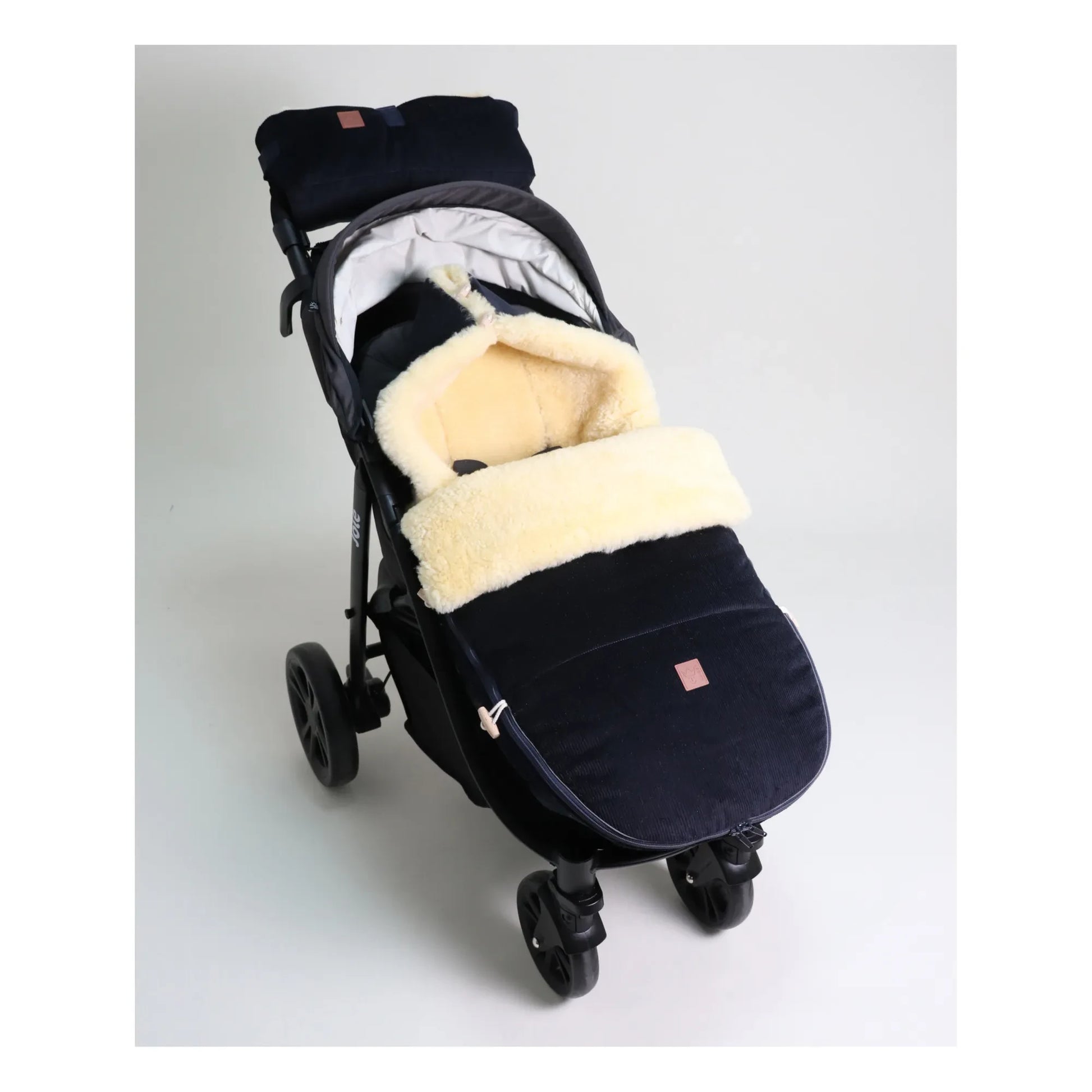Kaiser - Filius Lambskin Universal Footmuff | Navy blue