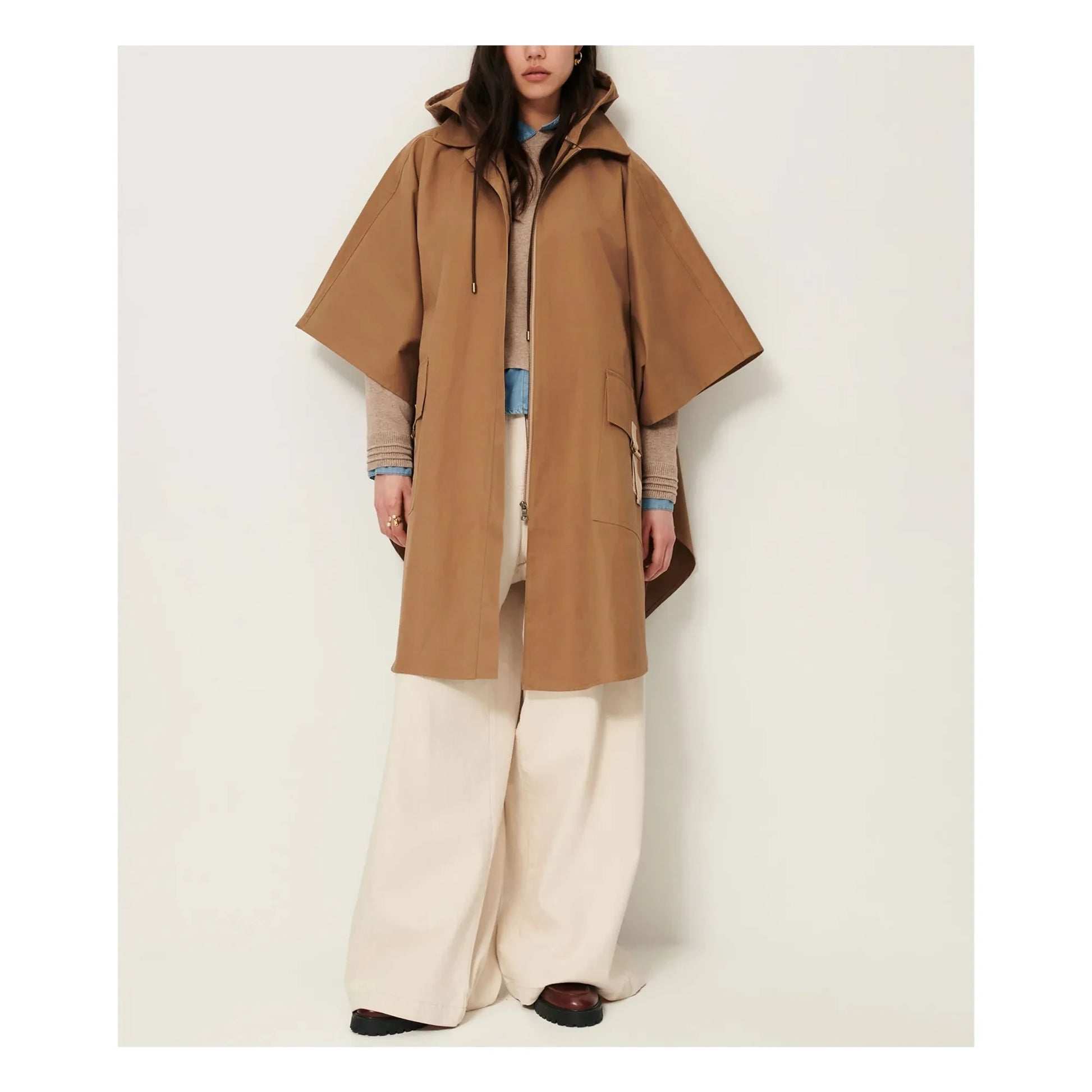 Sessùn - Castelwick Organic Cotton Cape | Camel