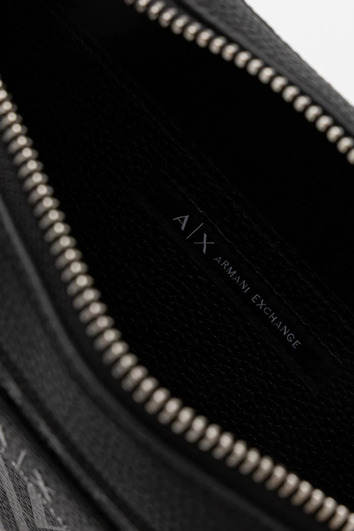 Armani Exchange ayarlanabilir askılı kadın çantası