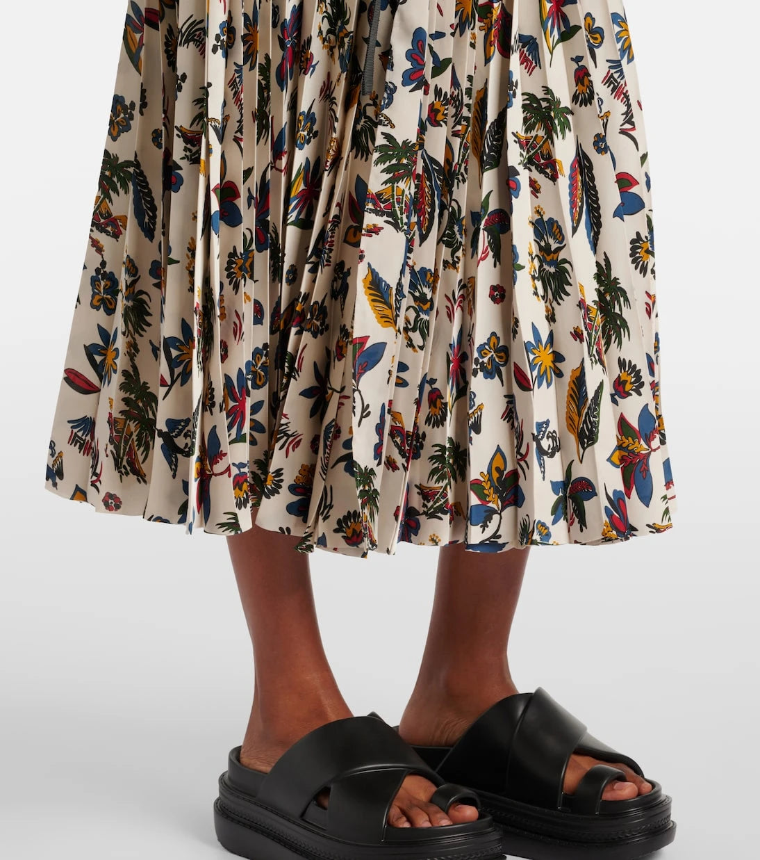 Sacai - Printed pleated midi skirt