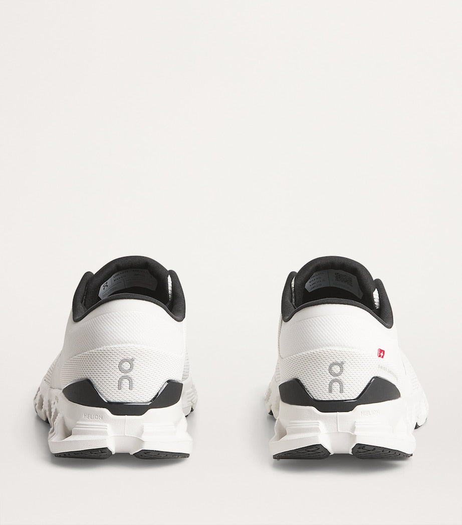 Cloud X 4 Trainers