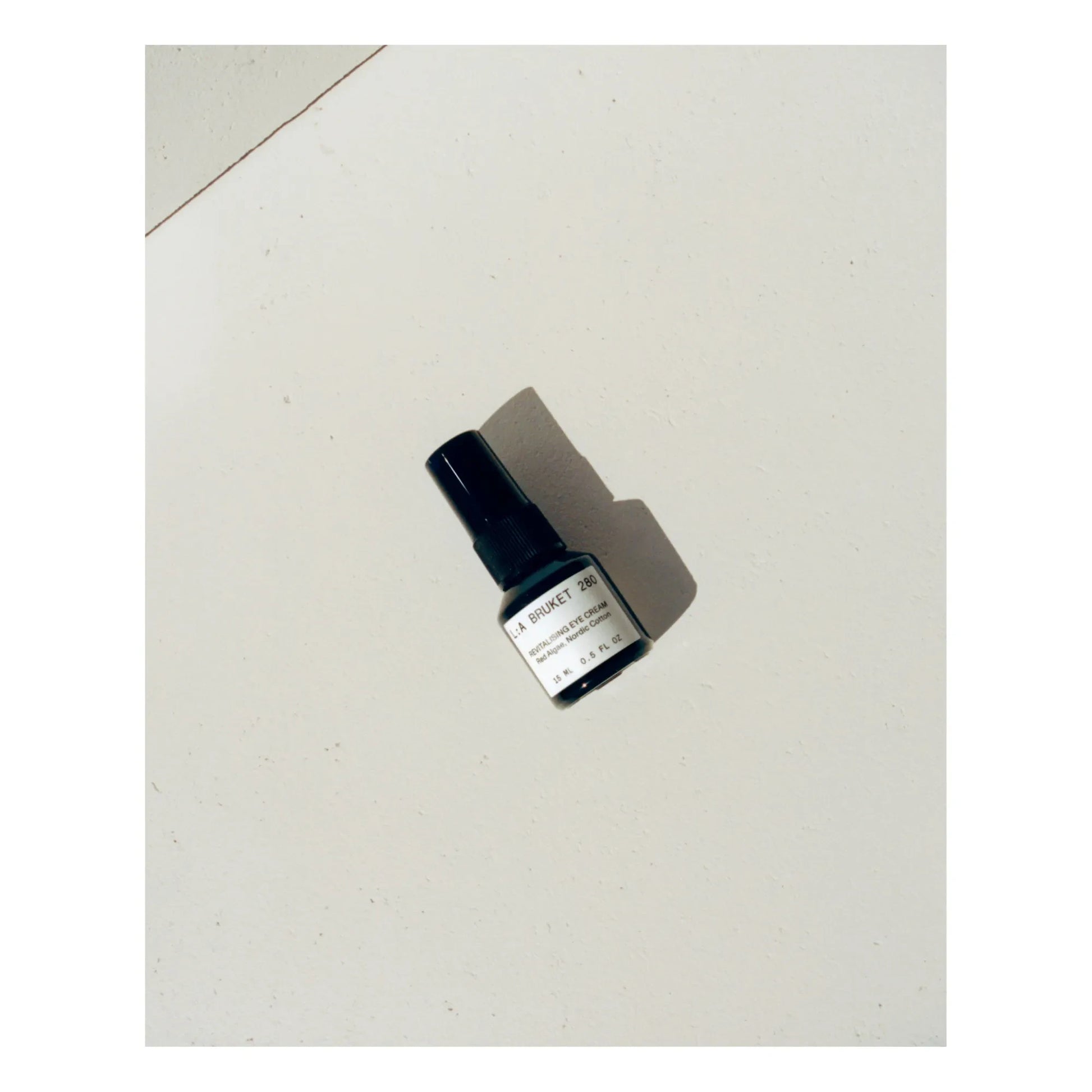 L:A BRUKET - Revitalizing Eye Cream - 15 ml