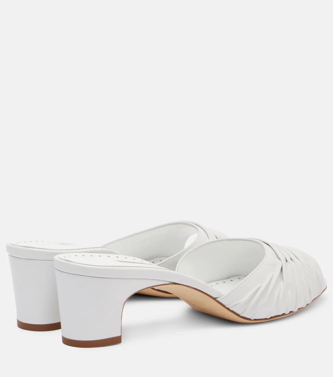 Manolo Blahnik - Piruabar 50 ruched leather mules